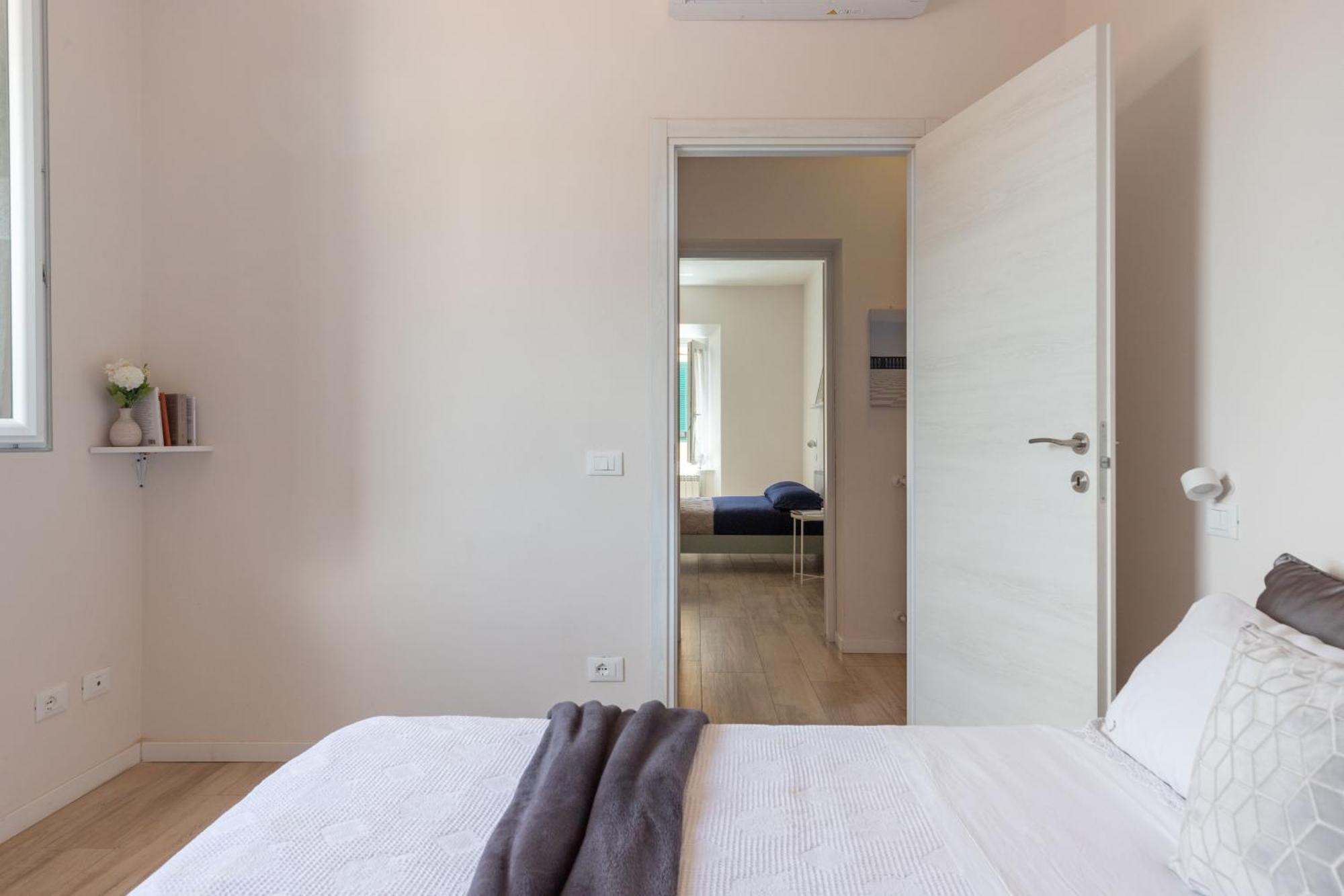 Апартаменты Abbraccio Di Mare- Relax Vicino Al Porto Ливорно Экстерьер фото